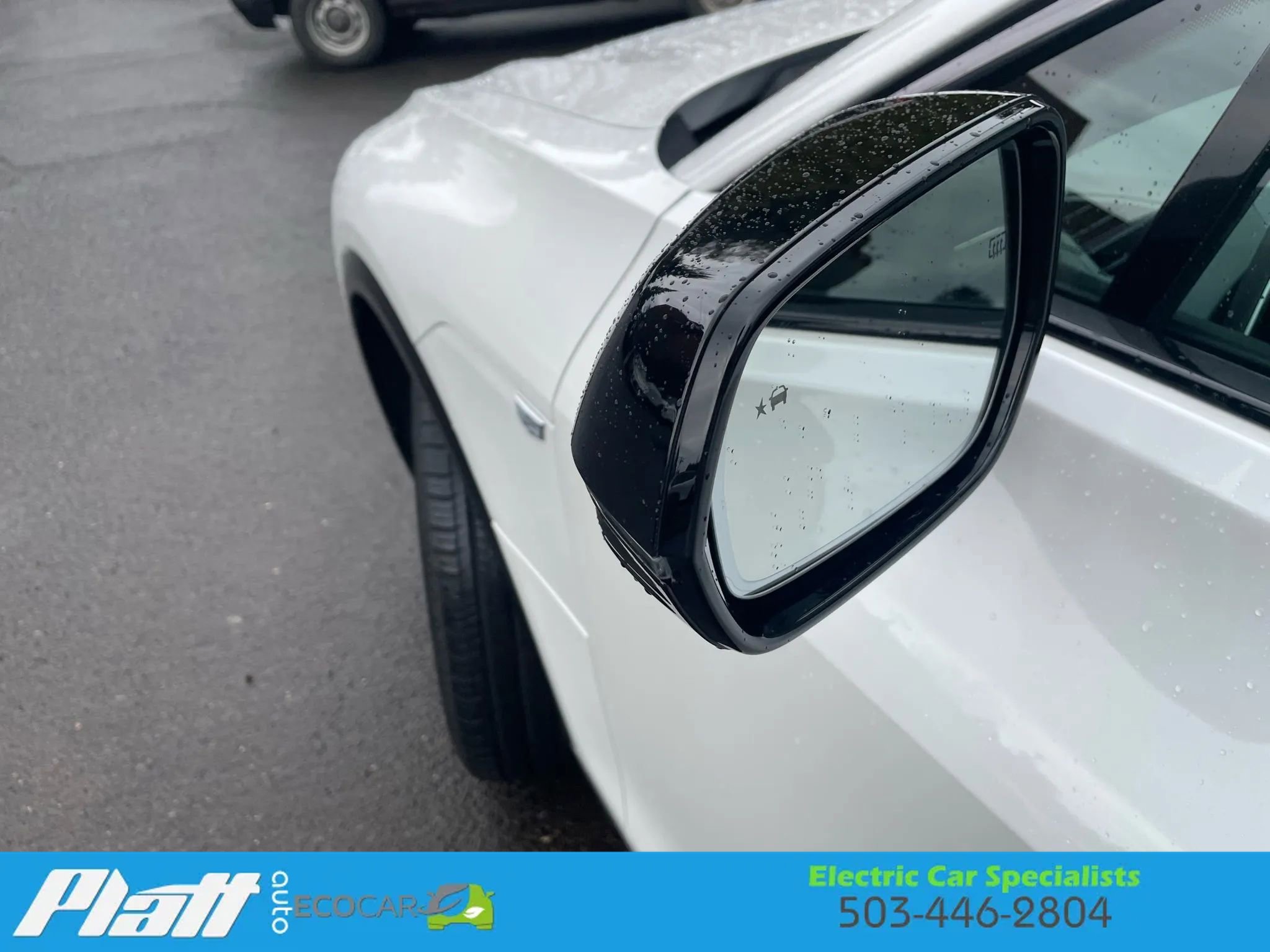 Used 2024 Cadillac Lyriq Sport image 18