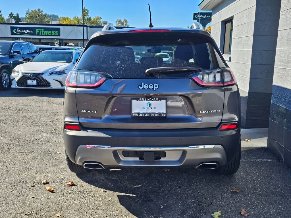 Used 2019 Jeep Cherokee Limited w/ Luxury Group image 5