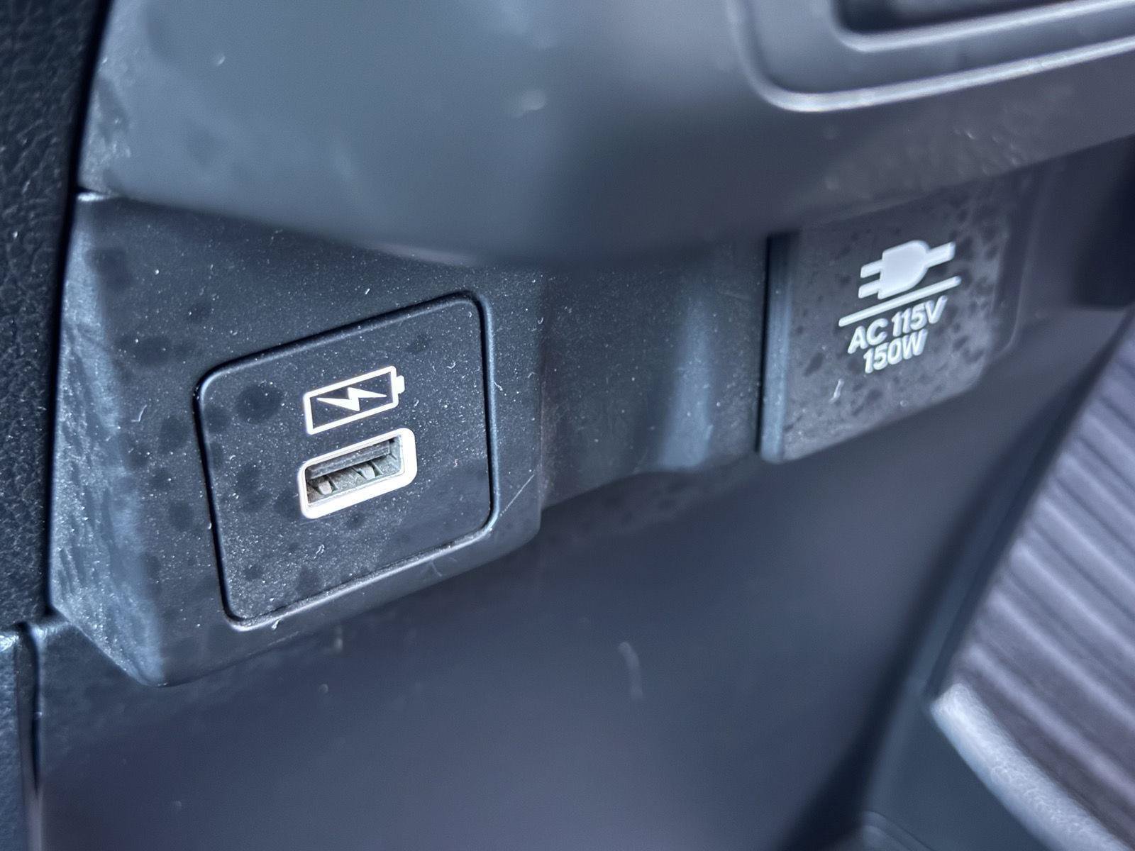 Used 2022 Honda Odyssey Elite image 27