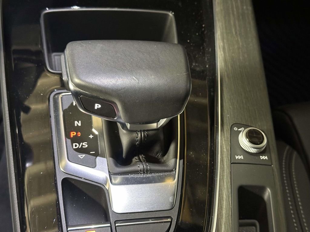 Used 2024 Audi A5 2.0T Premium w/ Convenience Package image 28