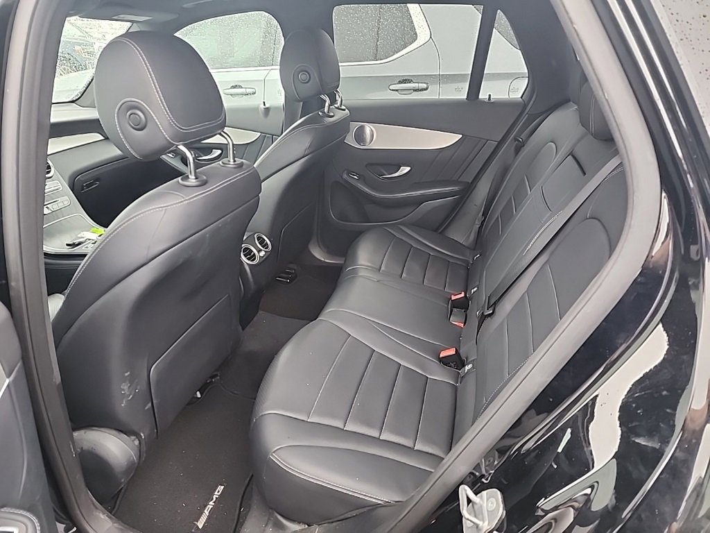 Used 2019 Mercedes-Benz GLC 300 4MATIC image 7