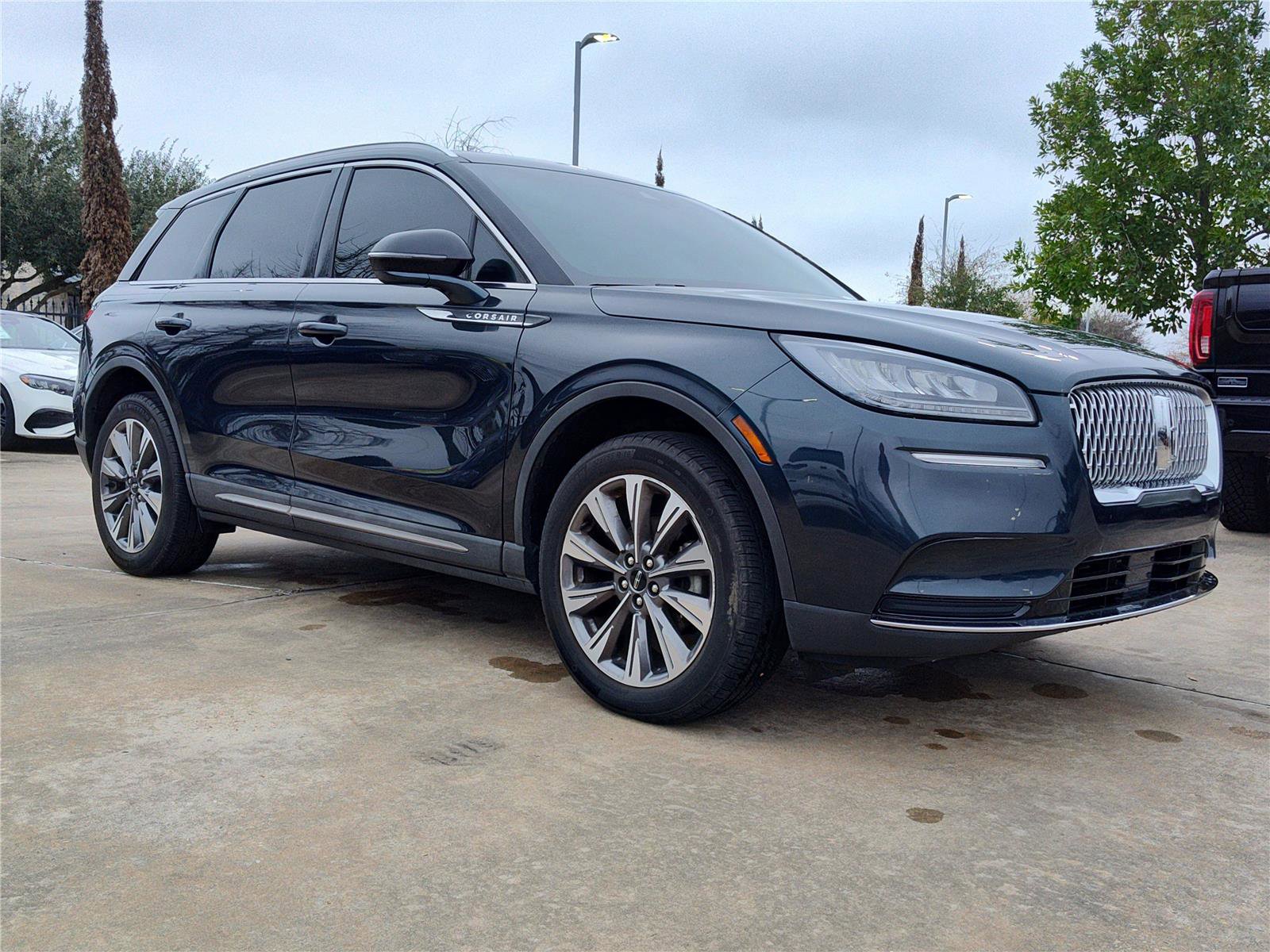 Used 2022 Lincoln Corsair Reserve image 10