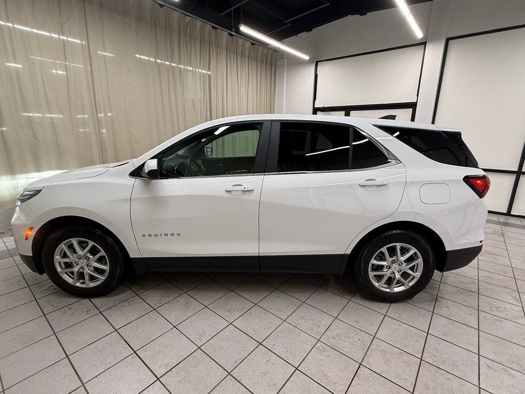 Certified 2024 Chevrolet Equinox LT FWD image 10