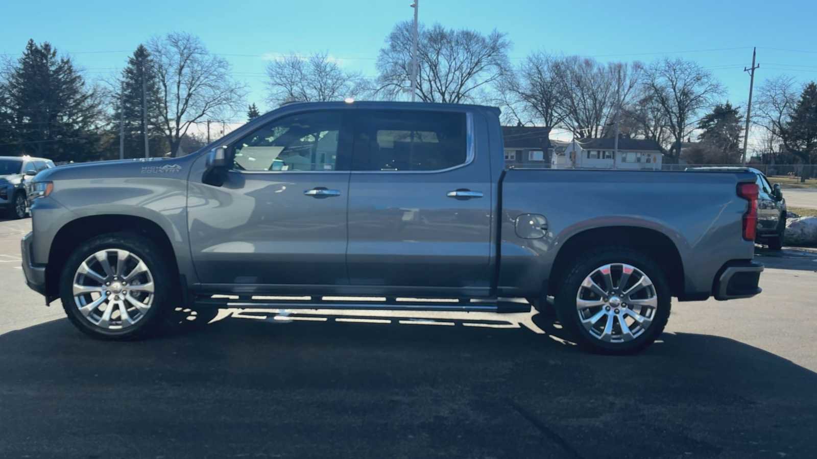 Used 2022 Chevrolet Silverado 1500 High Country image 5