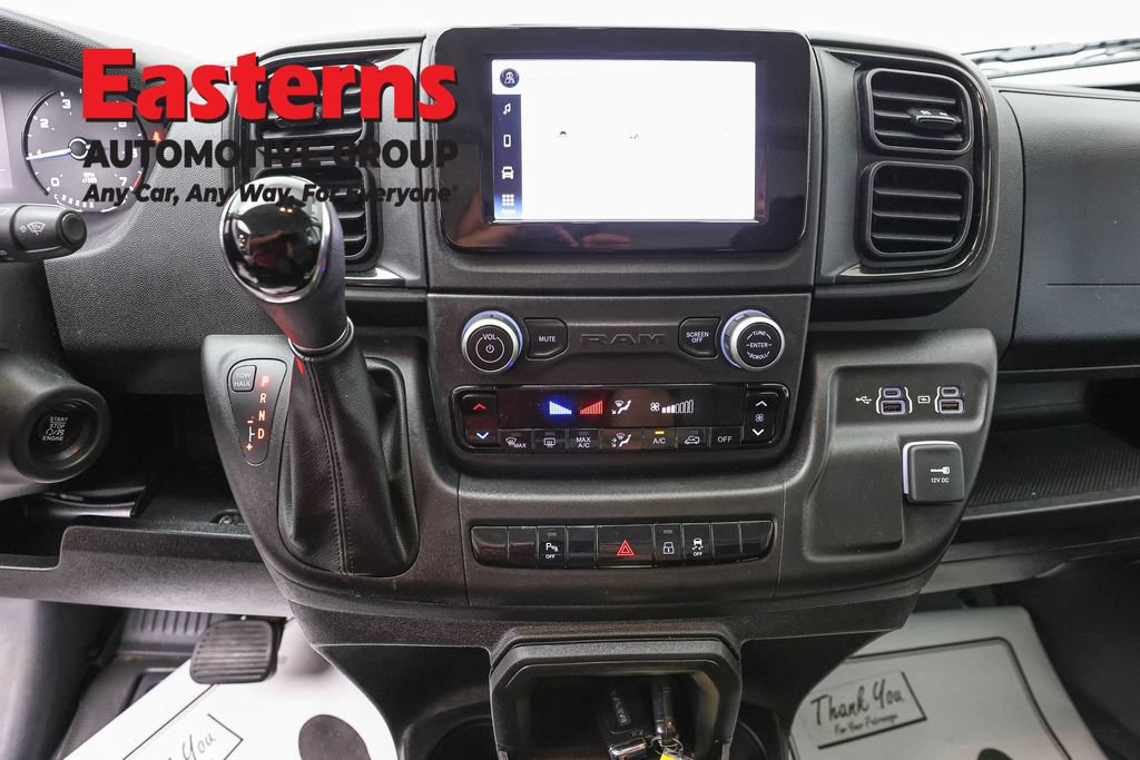 Used 2022 RAM ProMaster 3500 w/ Driver Convenience Group FWD image 12