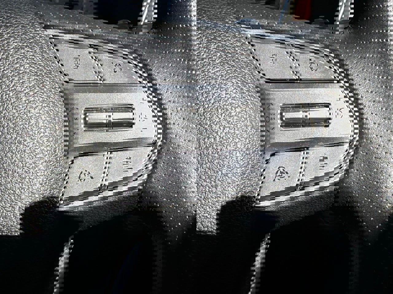 Used 2023 Hyundai Santa Fe Calligraphy w/ Cargo Package image 32