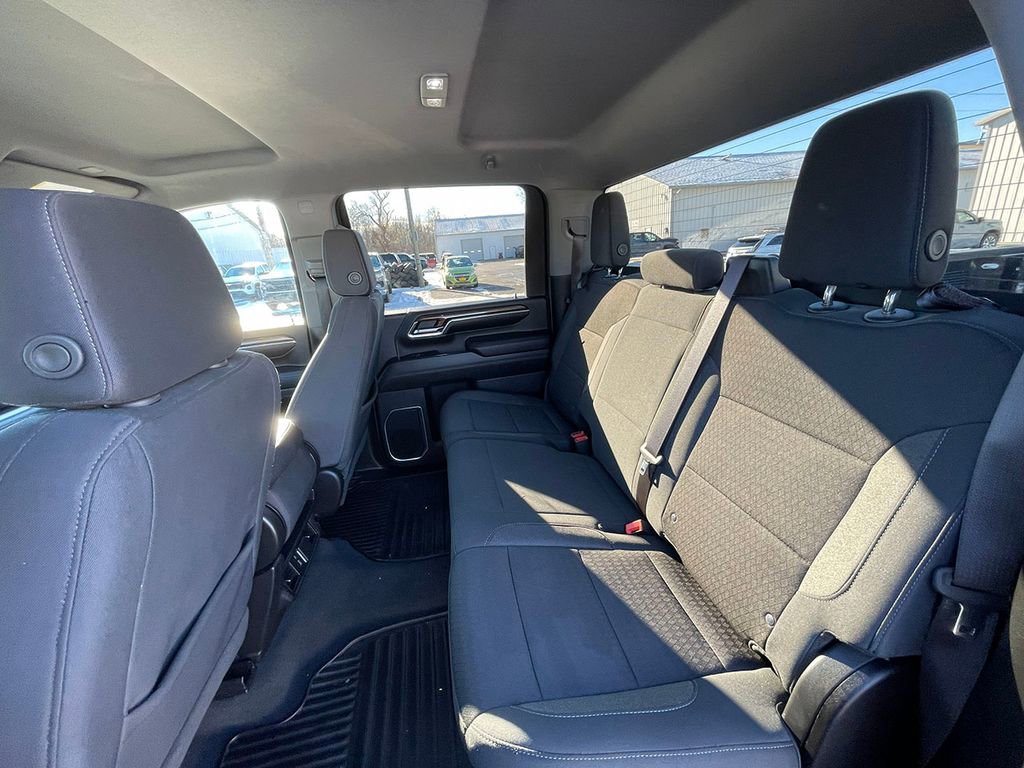 Used 2024 Chevrolet Silverado 2500 LT image 21