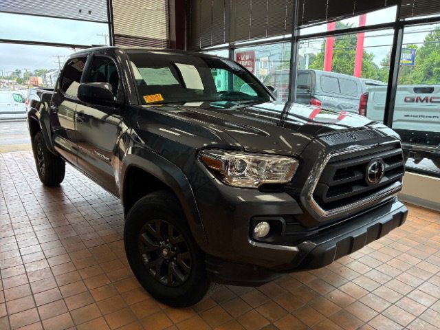 Used 2022 Toyota Tacoma SR5 w/ SR5 Appearance Package (SM)
