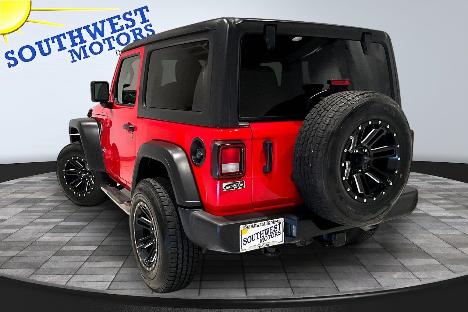 Used 2021 Jeep Wrangler Sport AWD/4WD image 5