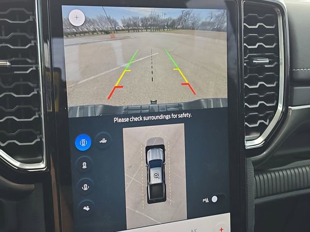 Used 2024 Ford Ranger Lariat w/ Advanced Towing Package AWD/4WD image 17