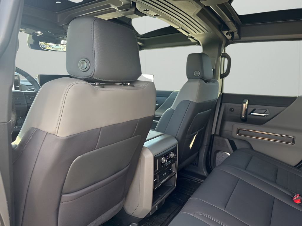 New 2025 GMC Hummer EV 2X image 19