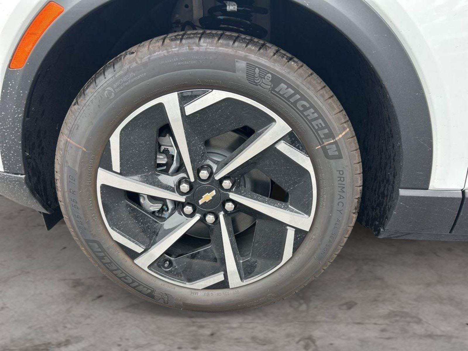 New 2026 Chevrolet Equinox EV LT FWD image 9