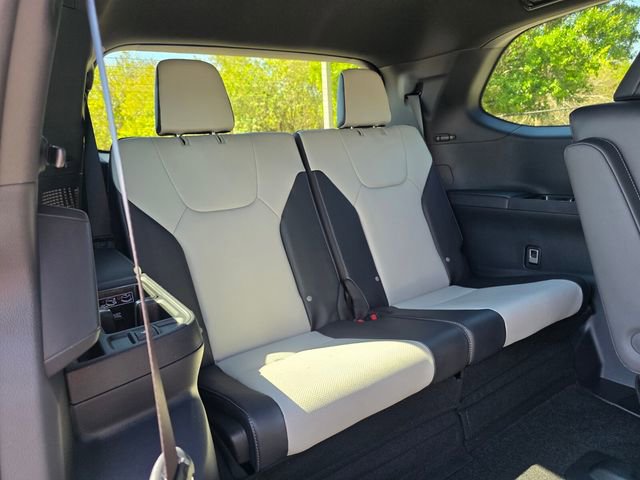 New 2026 Lexus TX 500h AWD image 15