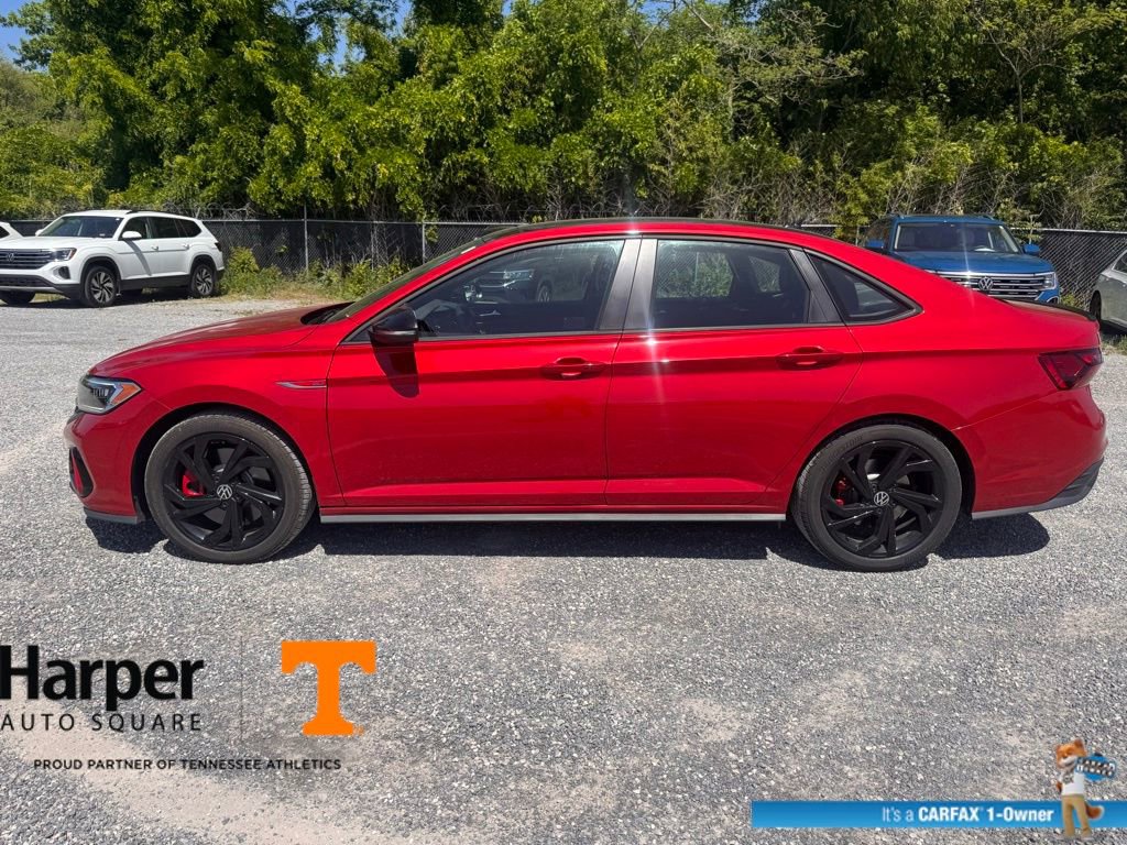 Used 2023 Volkswagen Jetta GLI Autobahn FWD image 2