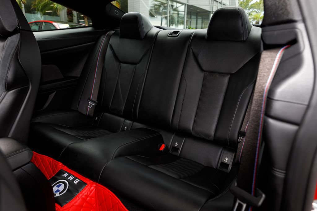 Used 2021 BMW M4 Competition w/ Executive Package RWD image 33