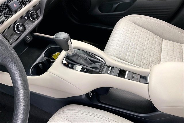 Certified 2023 Honda HR-V LX image 15