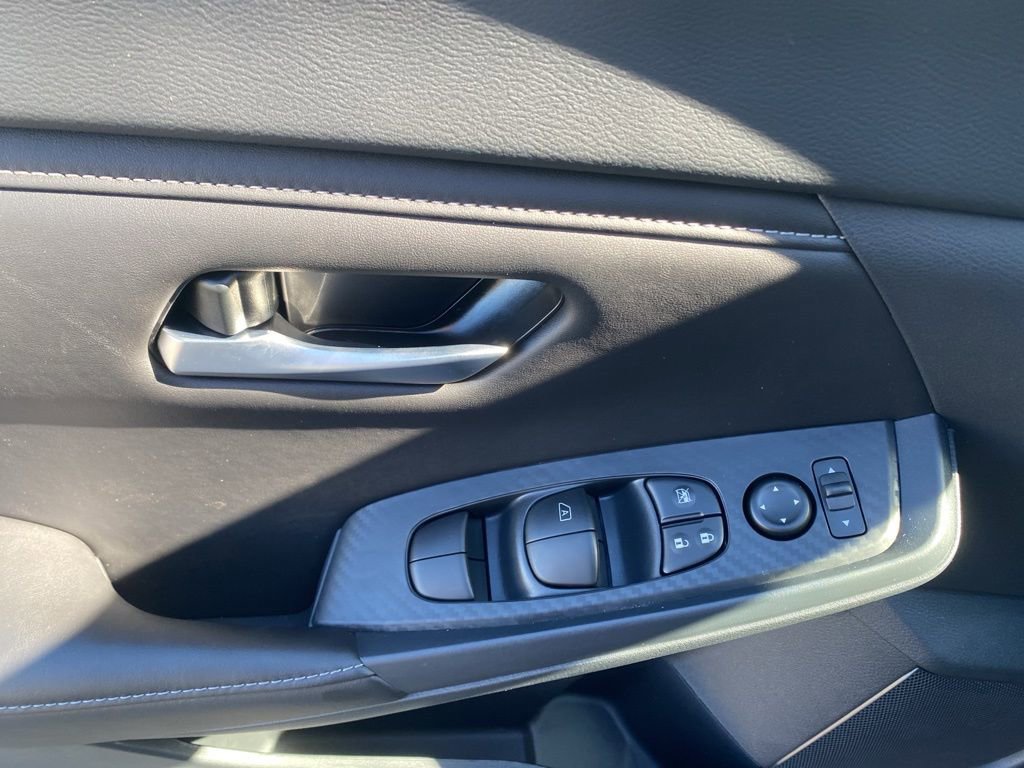 New 2025 Nissan Sentra SV w/ All-Weather Package image 12