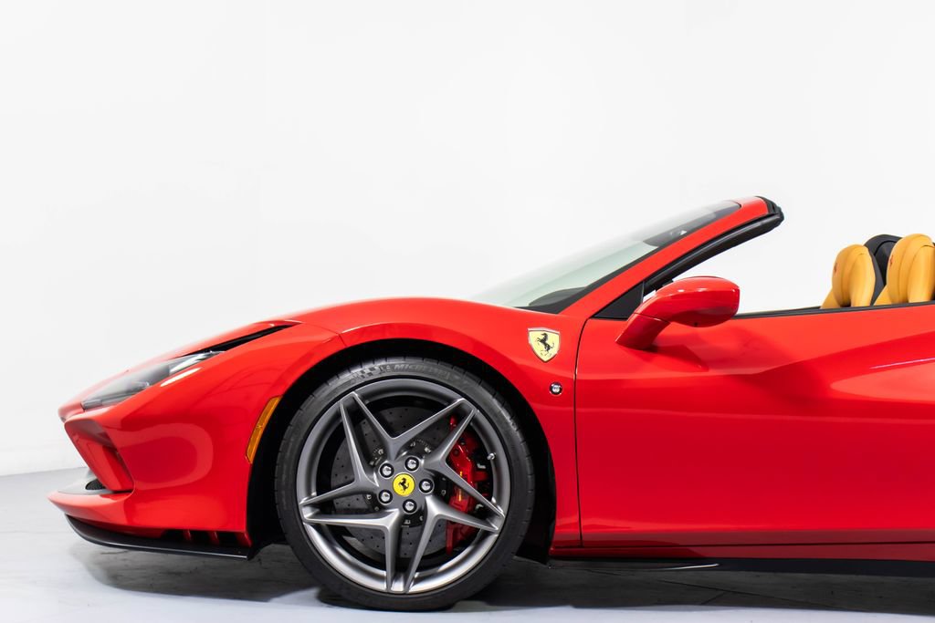 Certified 2023 Ferrari F8 Tributo RWD image 28