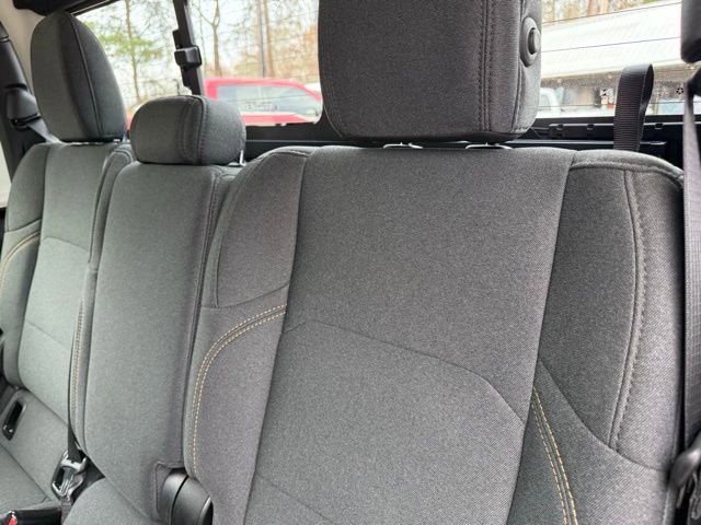 Used 2024 Jeep Gladiator Sport AWD/4WD image 57