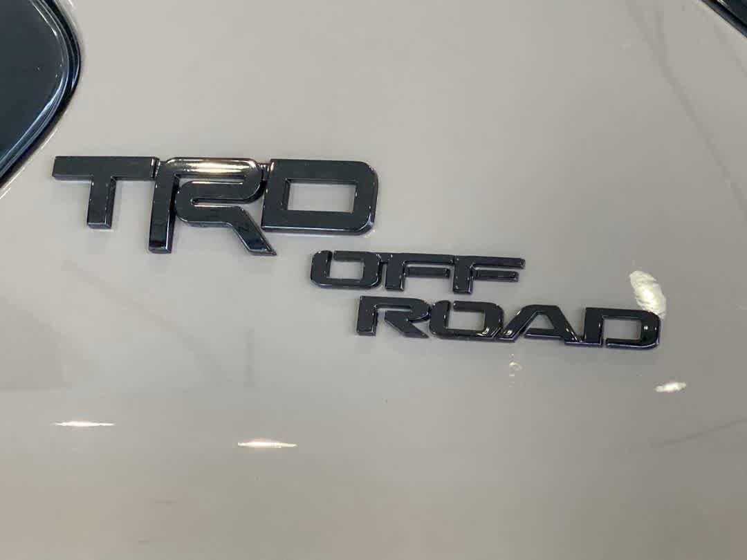 New 2026 Toyota Sequoia Platinum AWD/4WD image 11