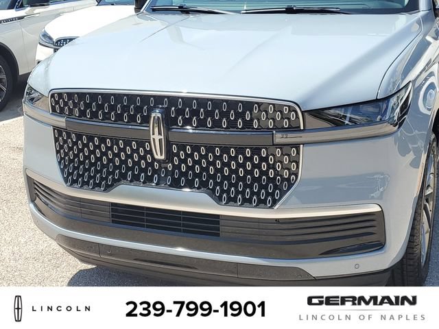 New 2026 Lincoln Navigator L Reserve AWD/4WD image 13