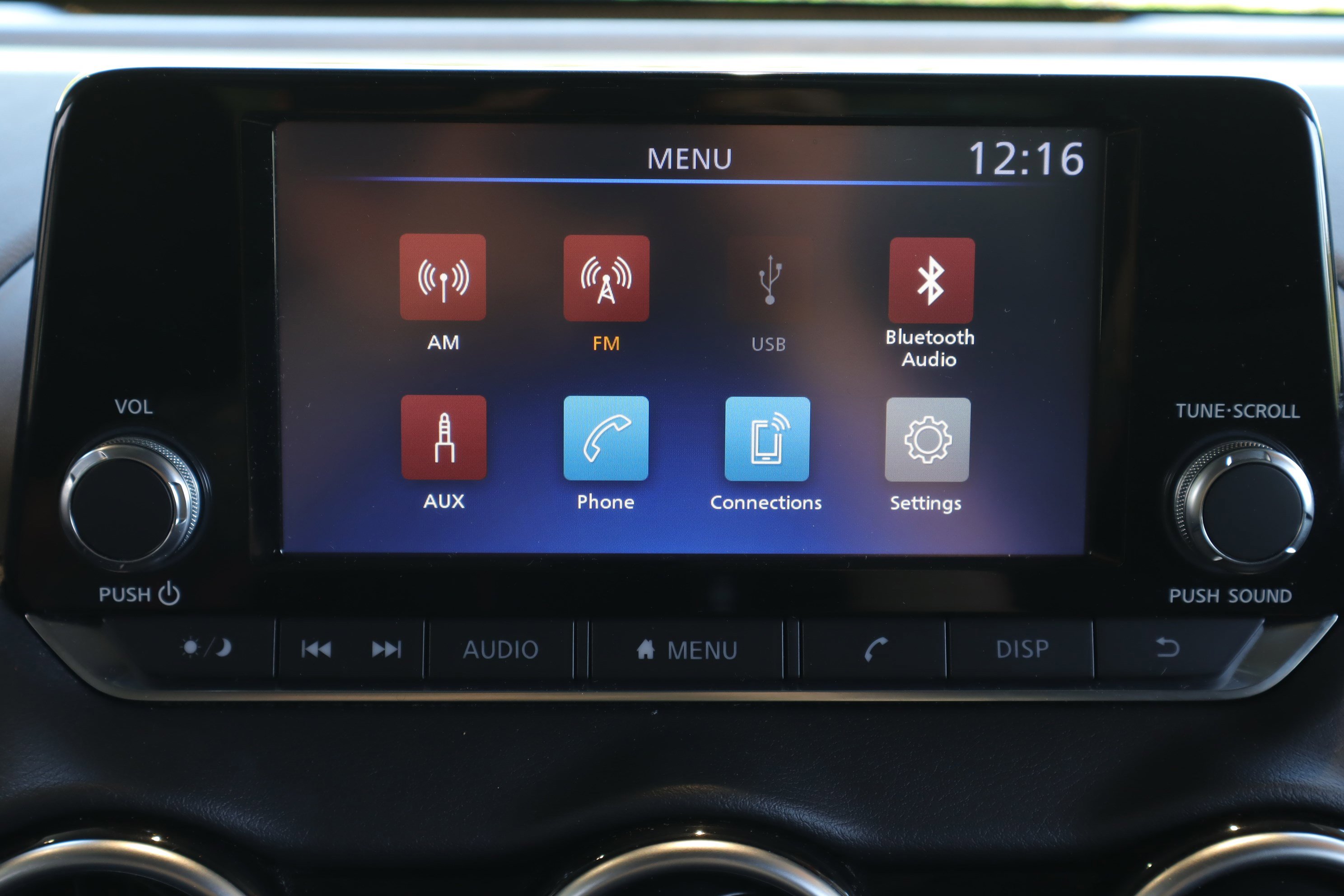 Used 2024 Nissan Sentra S FWD image 11