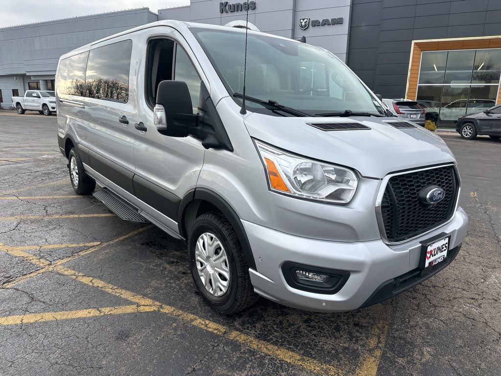 Used 2022 Ford Transit 350 XLT image 4