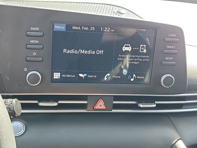 Certified 2025 Hyundai Elantra Blue image 9