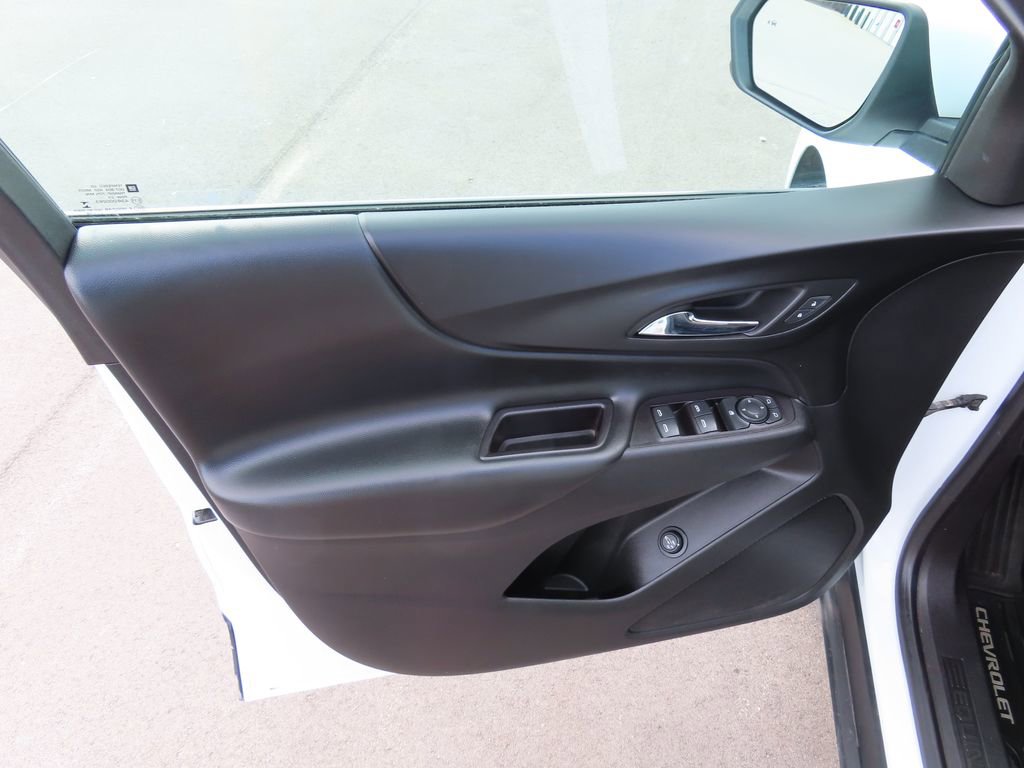 Used 2018 Chevrolet Equinox LT AWD/4WD image 22