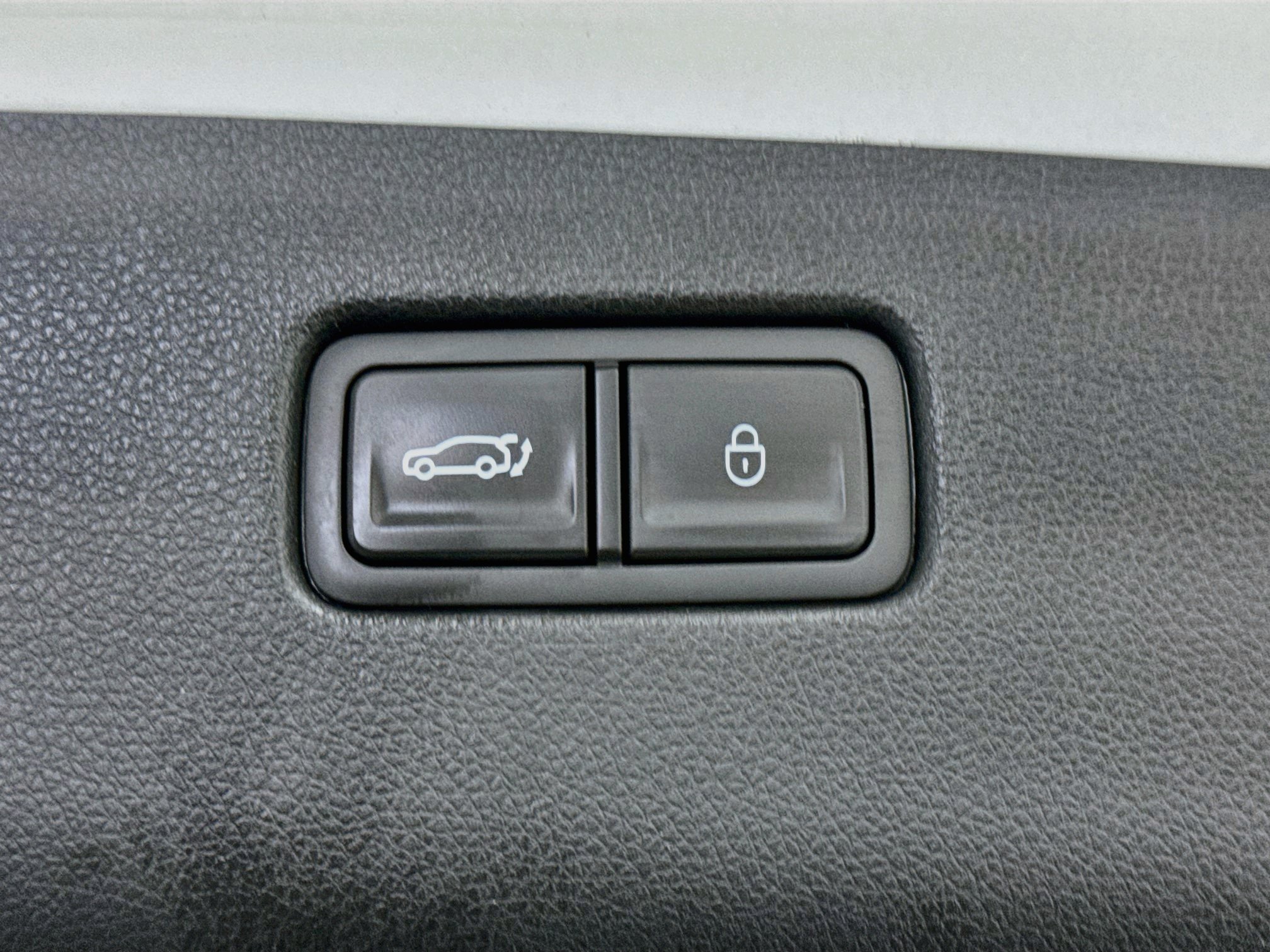 Used 2025 Genesis GV70 2.5T AWD/4WD image 31