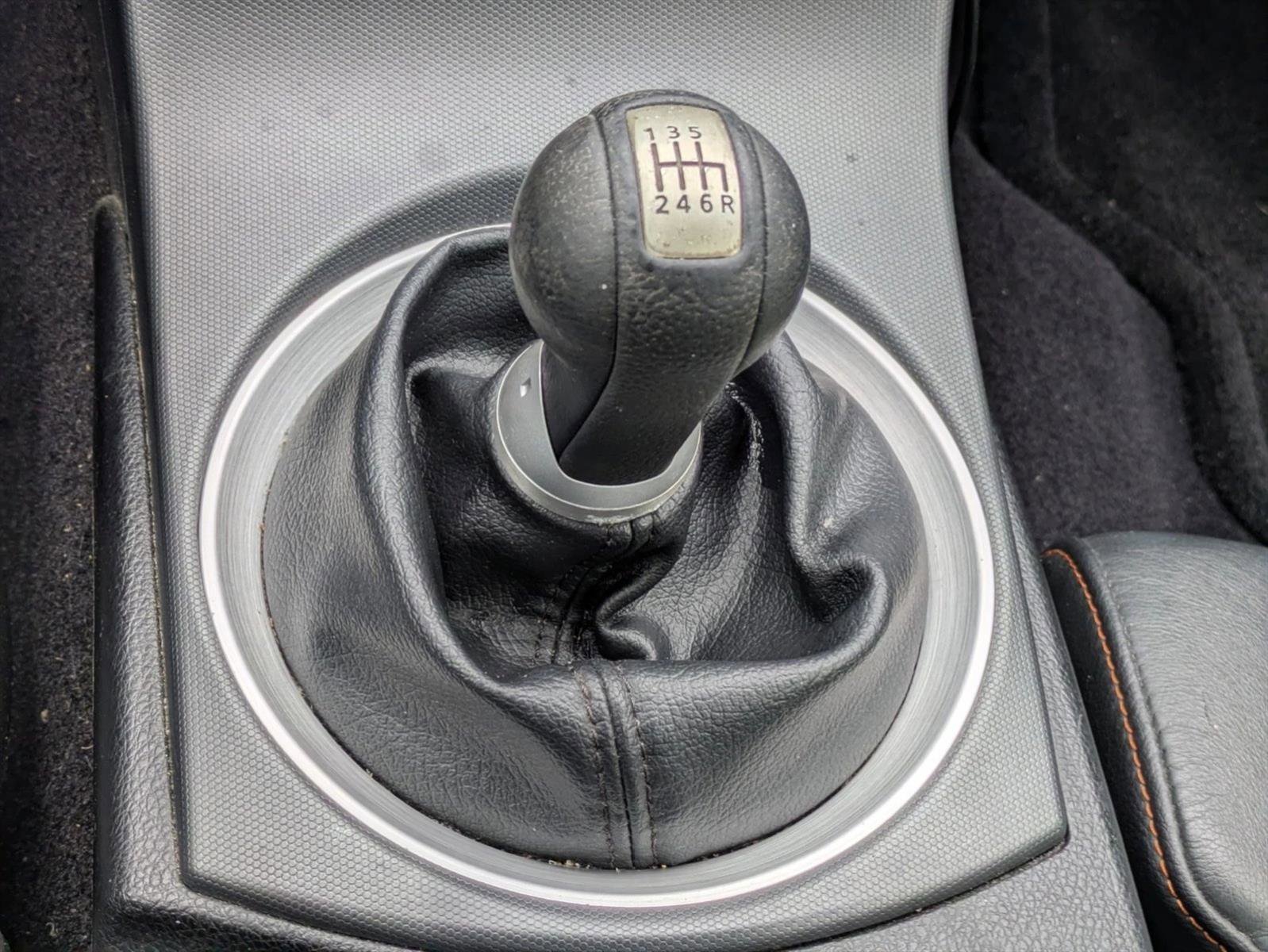 Used 2003 Nissan 350Z Touring RWD image 12