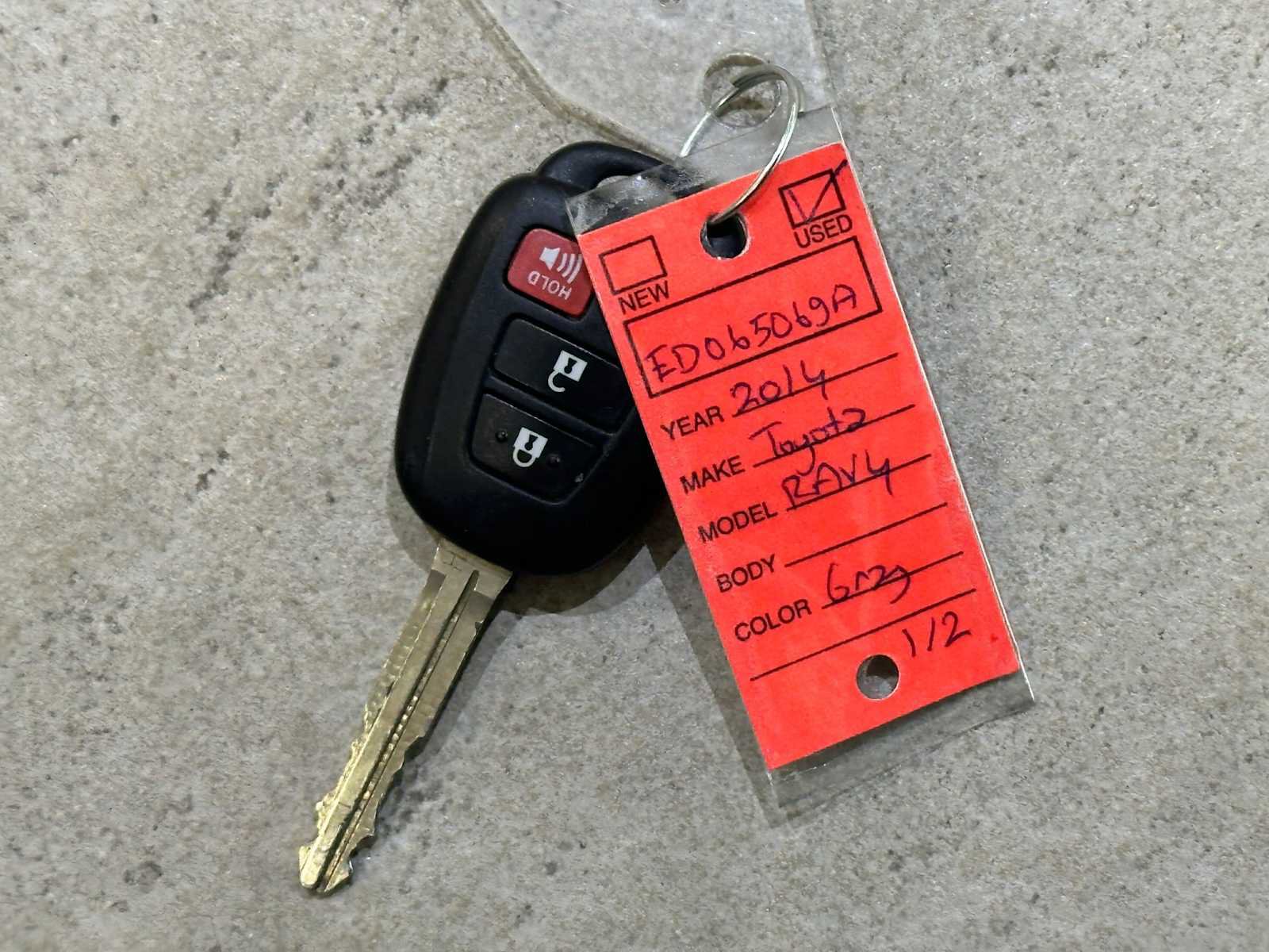 Used 2014 Toyota RAV4 XLE image 46