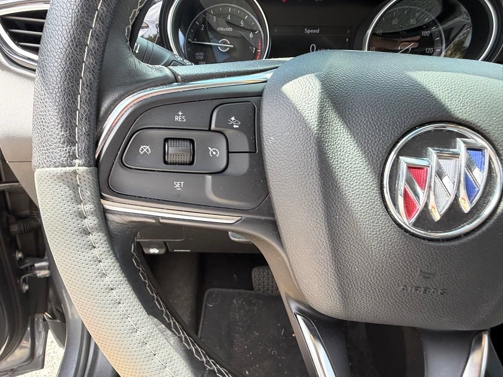 Used 2022 Buick Encore GX Select FWD image 26