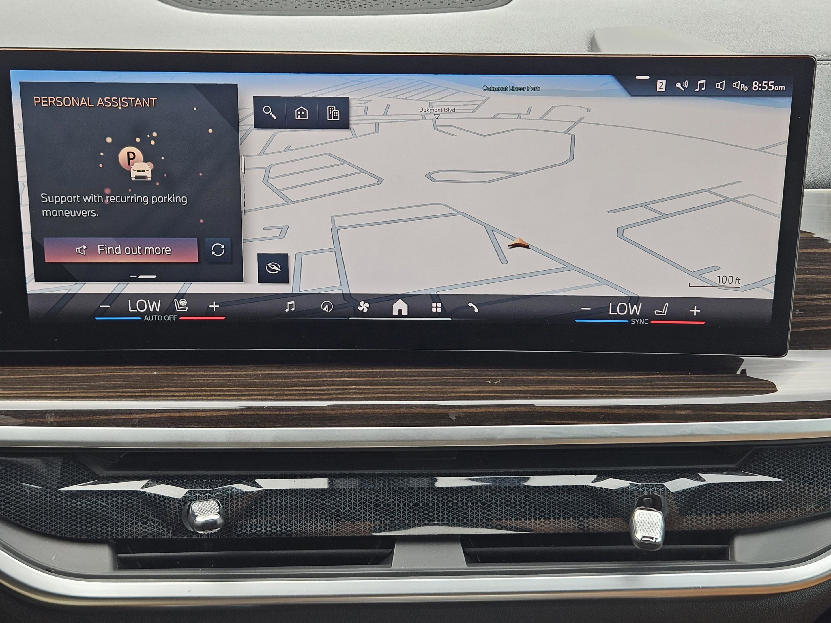 Used 2024 BMW X6 xDrive40i w/ Premium Package image 17