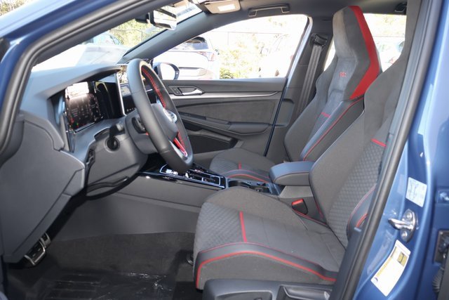 New 2026 Volkswagen GTI SE image 3