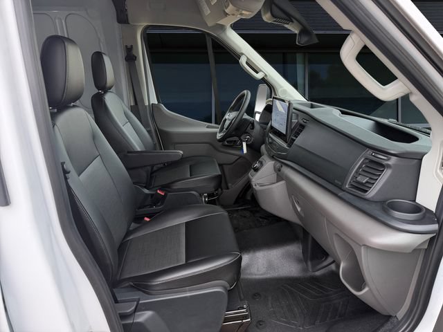 Certified 2023 Ford E-Transit Medium Roof RWD image 15