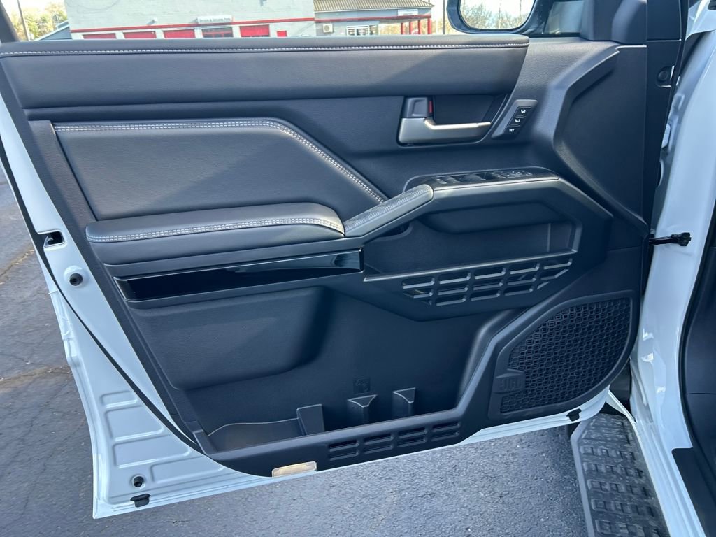 New 2026 Toyota 4Runner Limited image 18