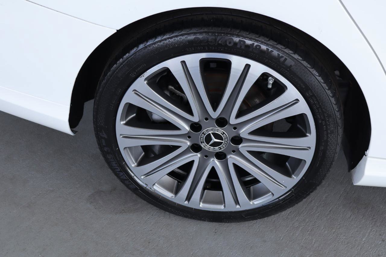 Used 2018 Mercedes-Benz CLA 250 image 44