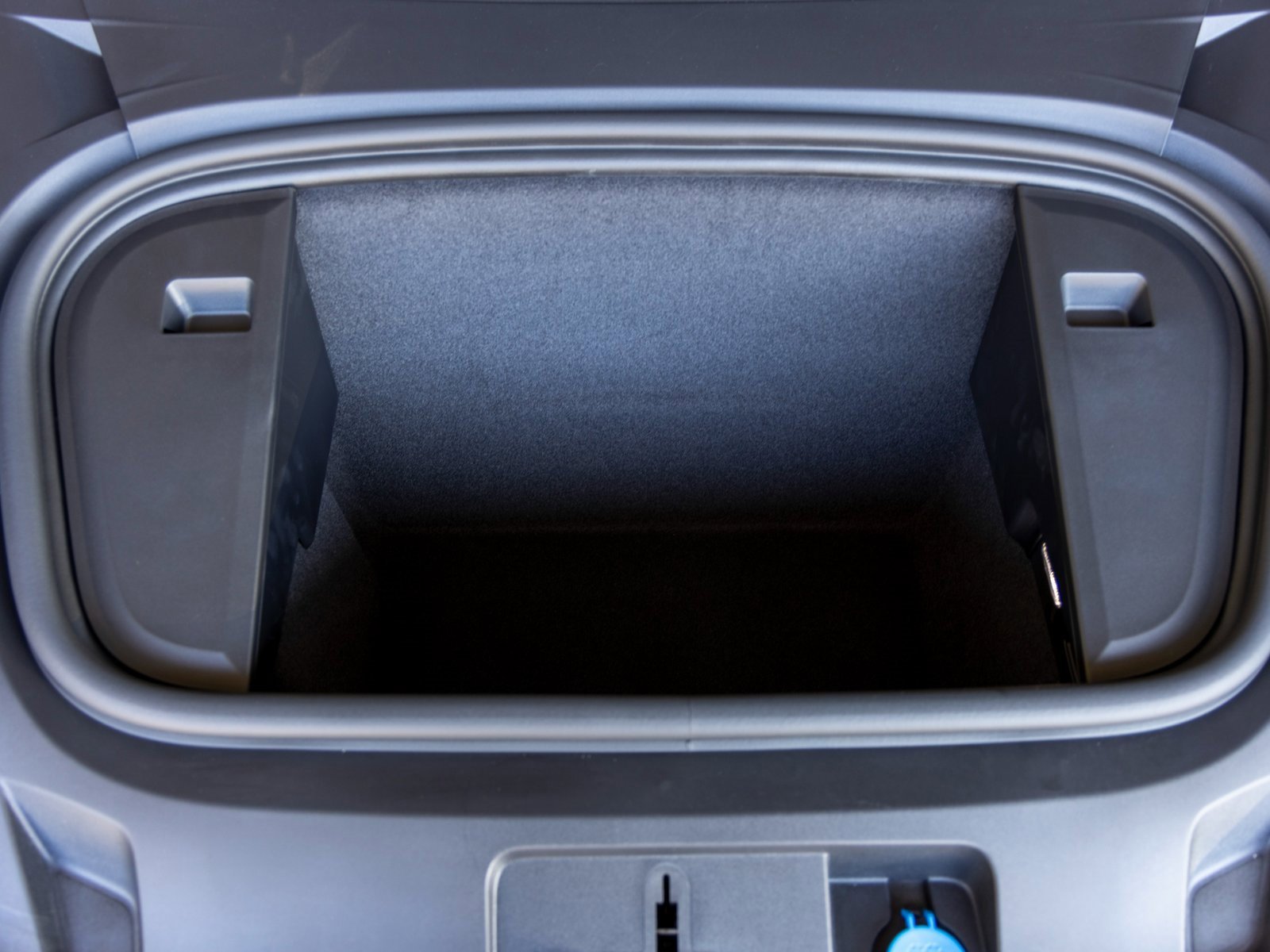 New 2025 Porsche Taycan Turbo S image 57