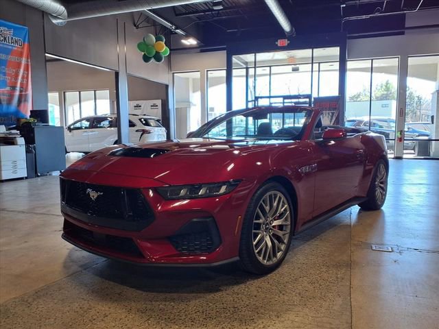 Used 2024 Ford Mustang GT Premium image 3