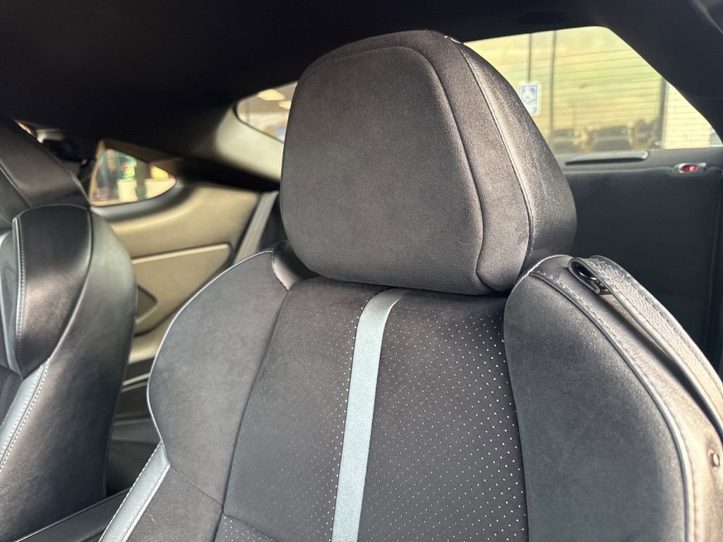 Used 2025 Toyota GR86 Premium image 19