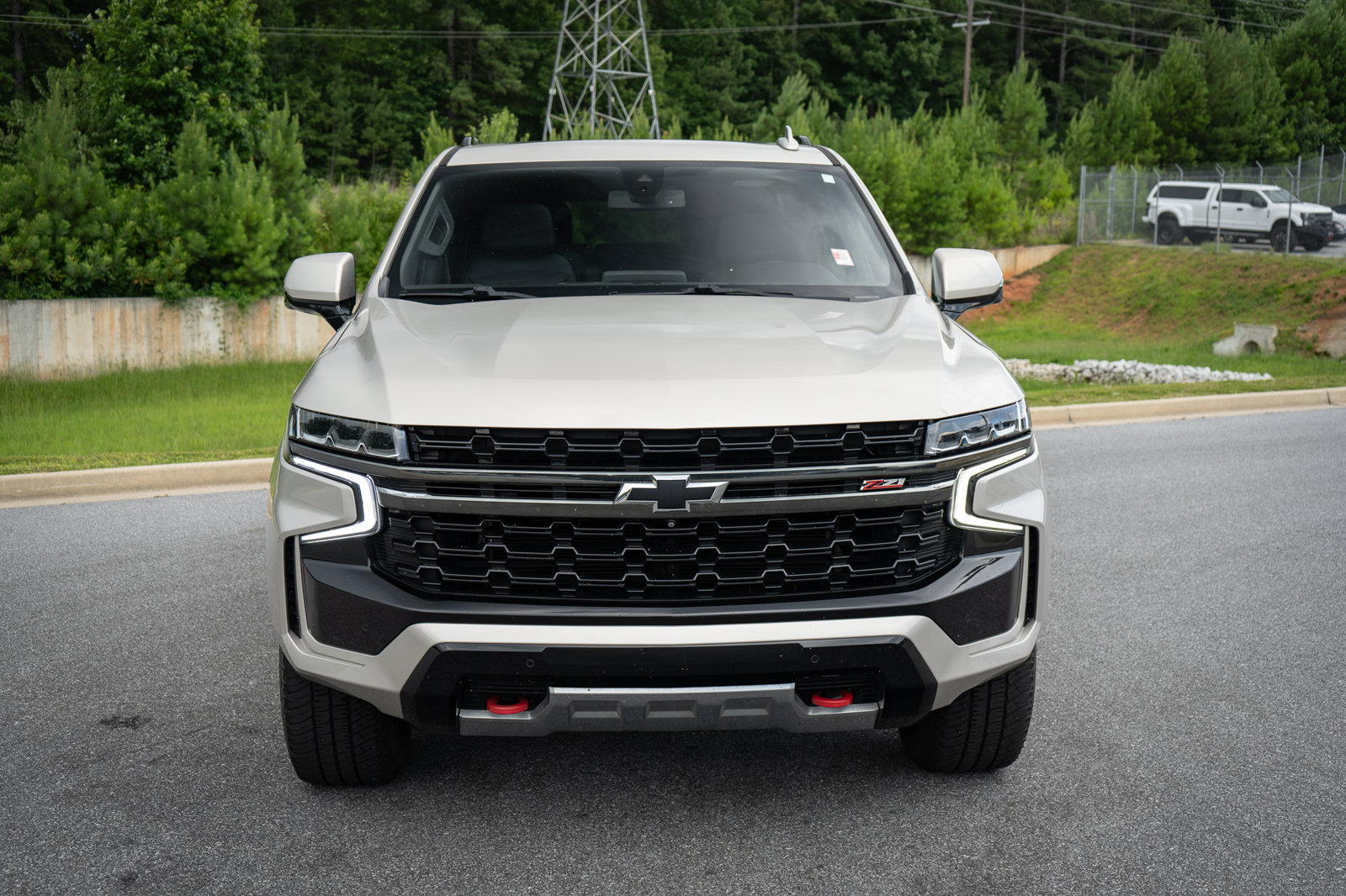 Used 2021 Chevrolet Tahoe Z71 w/ Z71 Off-Road Package AWD/4WD image 2