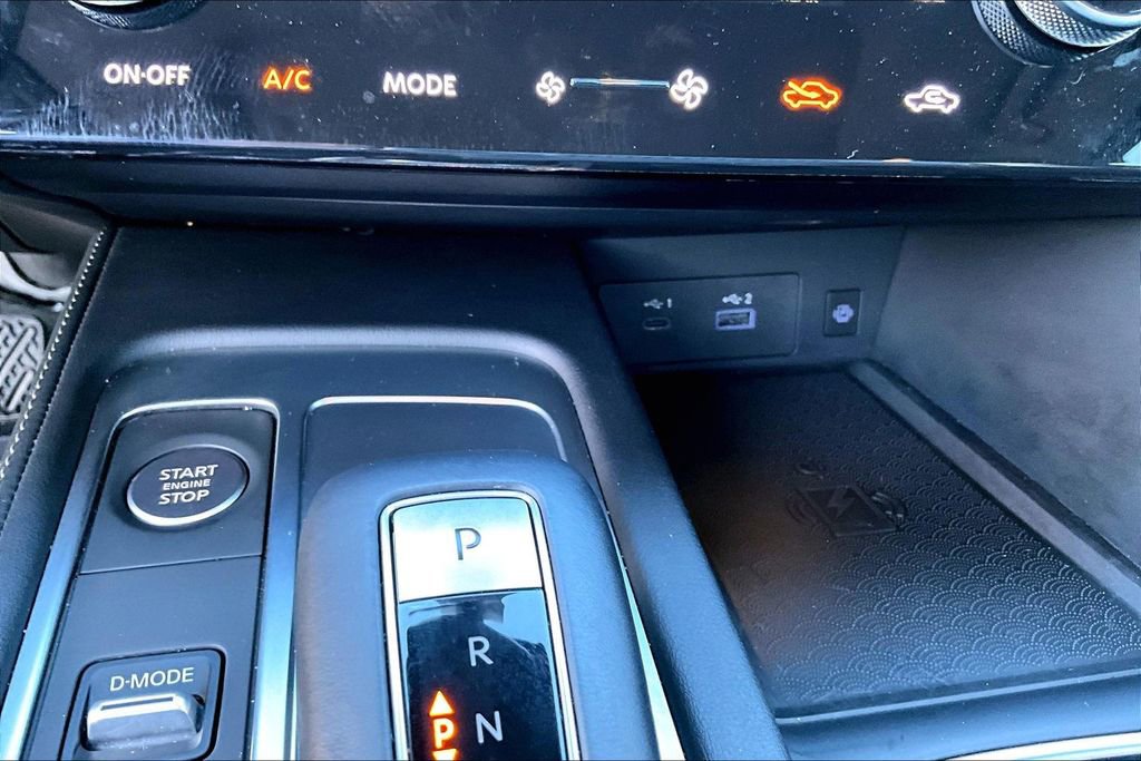 Certified 2025 INFINITI QX60 Luxe w/ Vision Package image 33