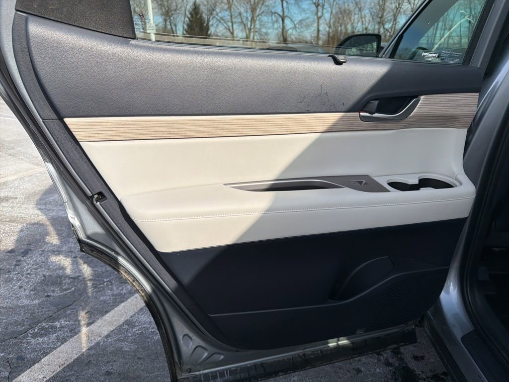 Used 2021 Hyundai Palisade SEL w/ Premium Package image 21