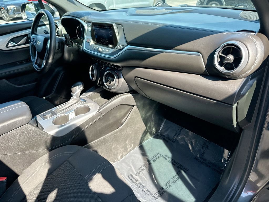 Used 2019 Chevrolet Blazer LT FWD image 26