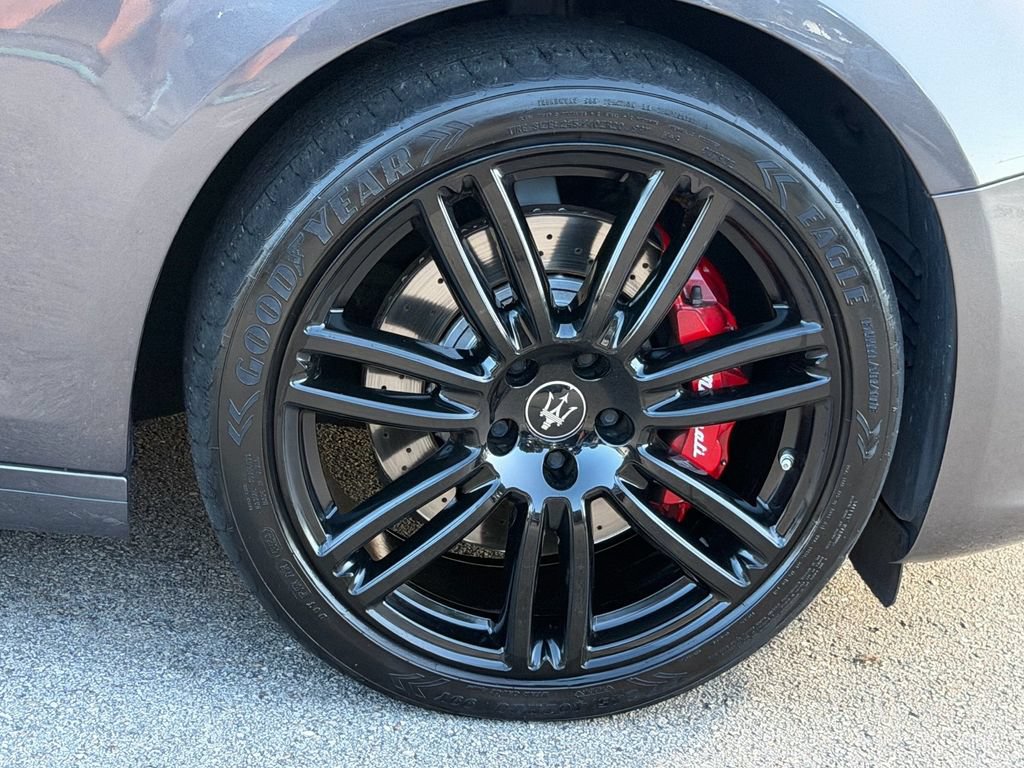 Used 2022 Maserati Ghibli Modena RWD image 9