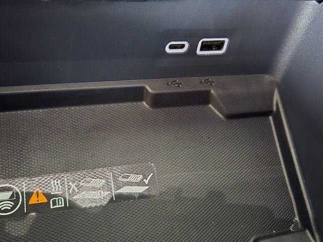 Certified 2026 GMC Yukon AT4 Ultimate w/ LPO, Illumination Package image 19