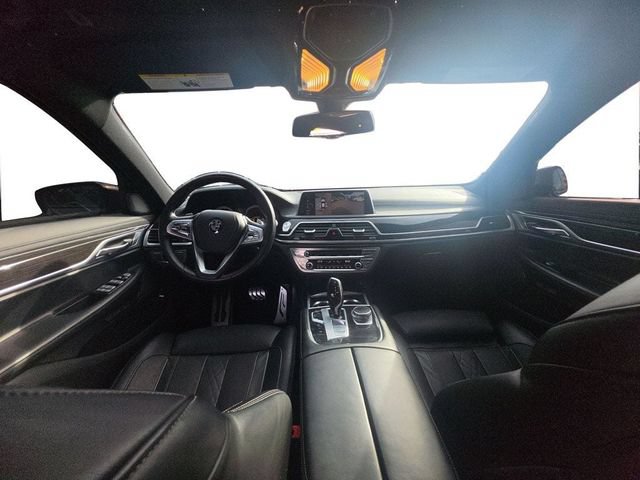 Used 2016 BMW 750i xDrive AWD/4WD image 12