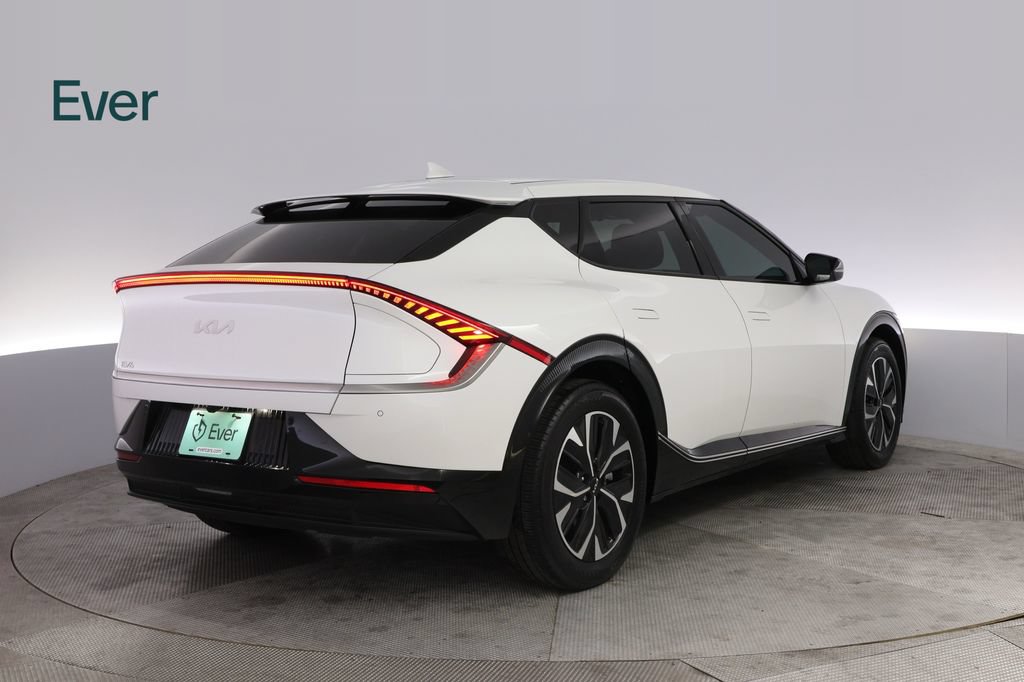Used 2024 Kia EV6 Wind RWD image 3