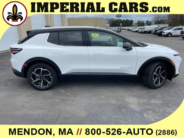 New 2026 Chevrolet Equinox EV LT image 14